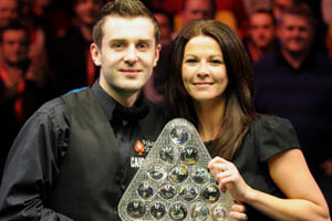 在接连斩获 在接连斩获