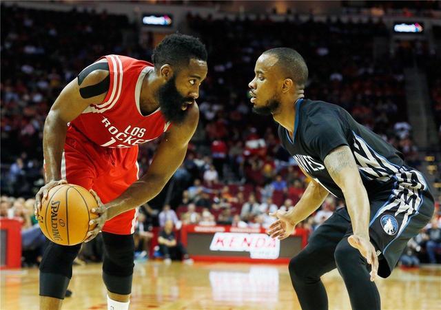 他与哈登的 他与哈登的